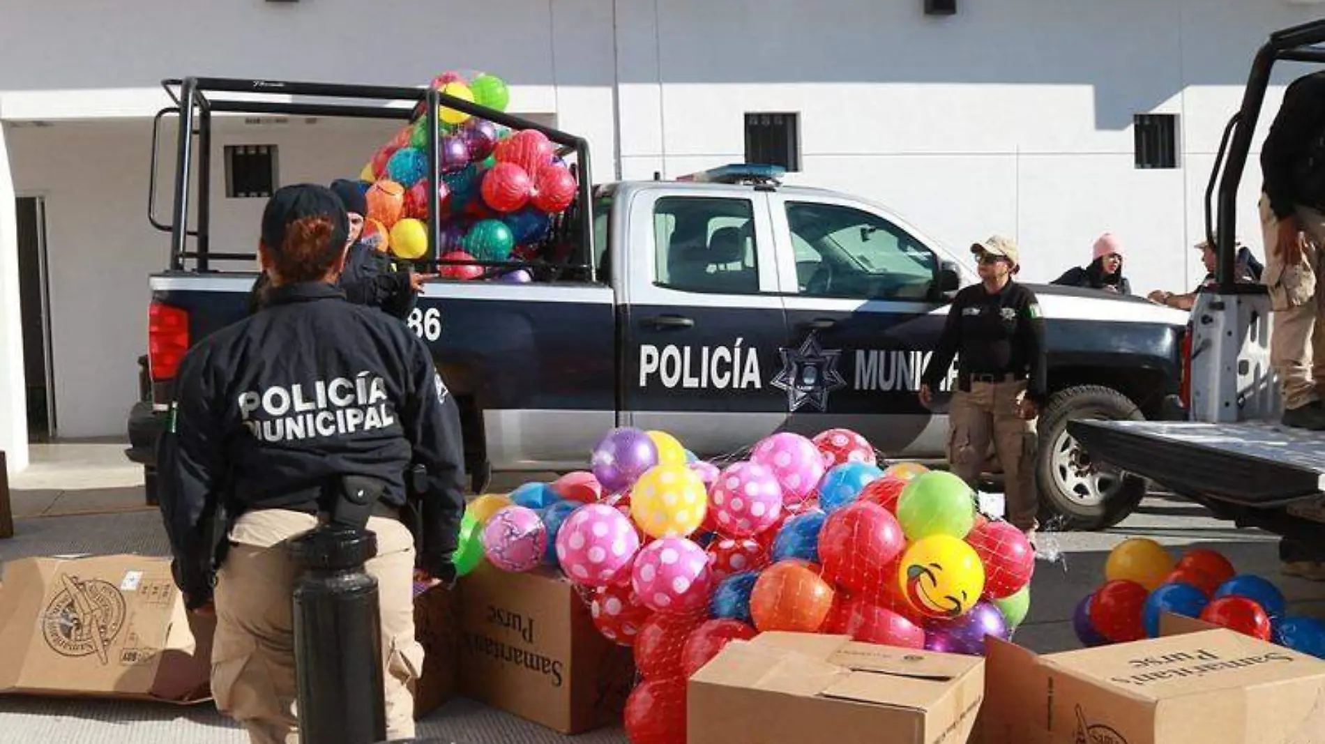 Policía regala juguetes Foto. Gobierno de Tlajomulco Ilustrativa